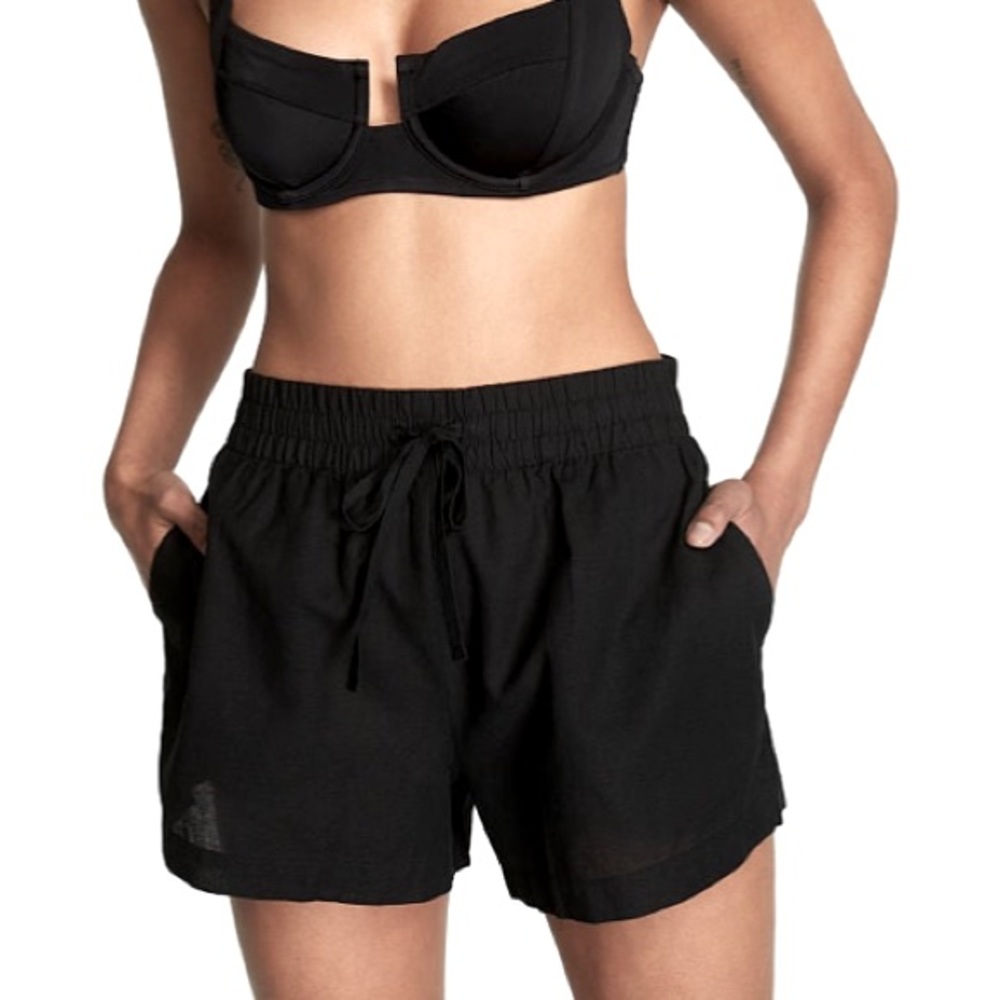 NWT Victoria’s Secret Linen 3” Shorts